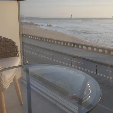 Bartolomeu Beach Apartments * Porto
